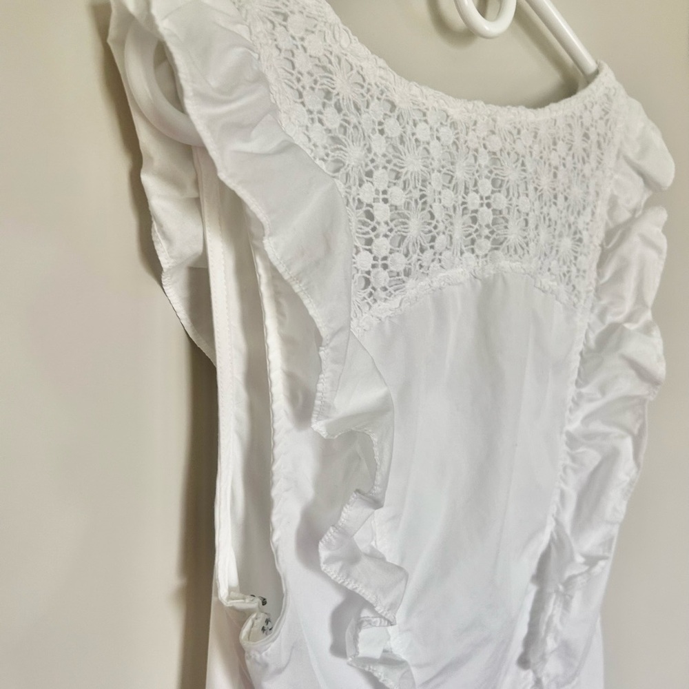 FREE PEOPLE Half Moon Mini Dress Eyelet Crochet Lace Ruffle Feminine Boho | Sz M - Picture 11 of 12